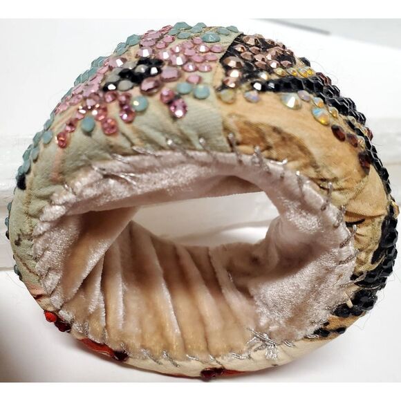 Lucy Notions 2 Wide Handmade VTG Silk Velvet Rhinestone Cuff Bracelets USA Boho - Picture 10 of 10